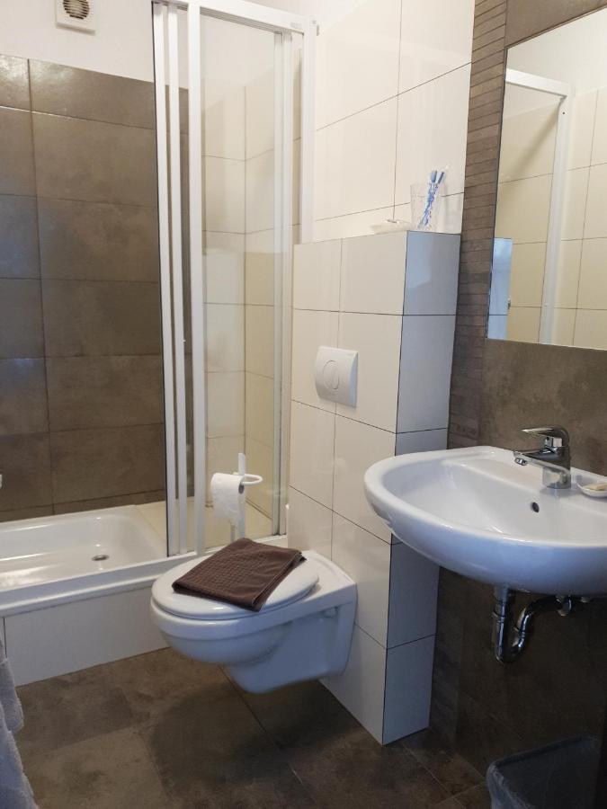 Ferienzimmer Ellisee, Kontaktloser Check-In FDH Esterno foto